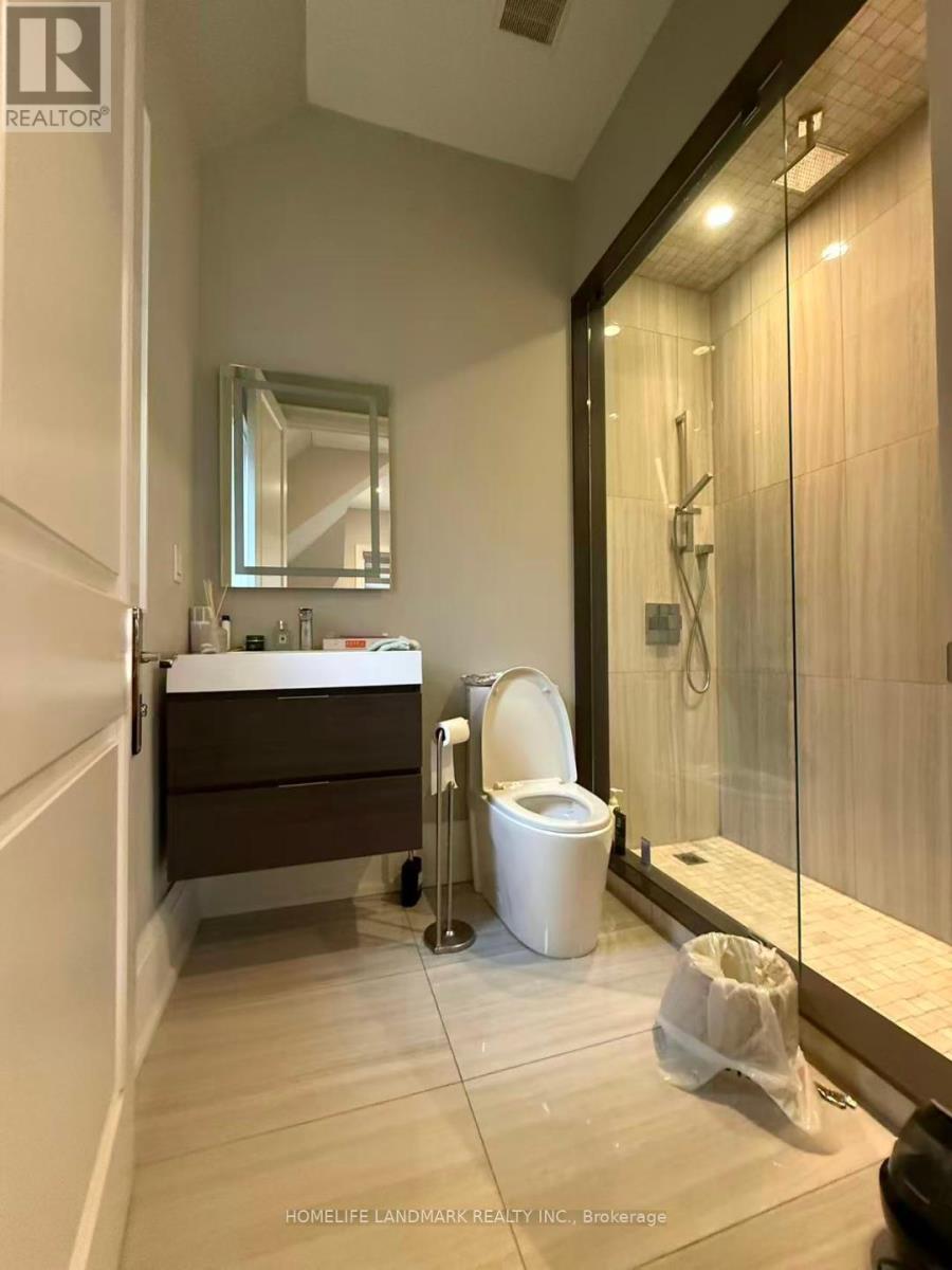 30 Abitibi Avenue, Toronto, Ontario  M2M 2V1 - Photo 10 - C12927020