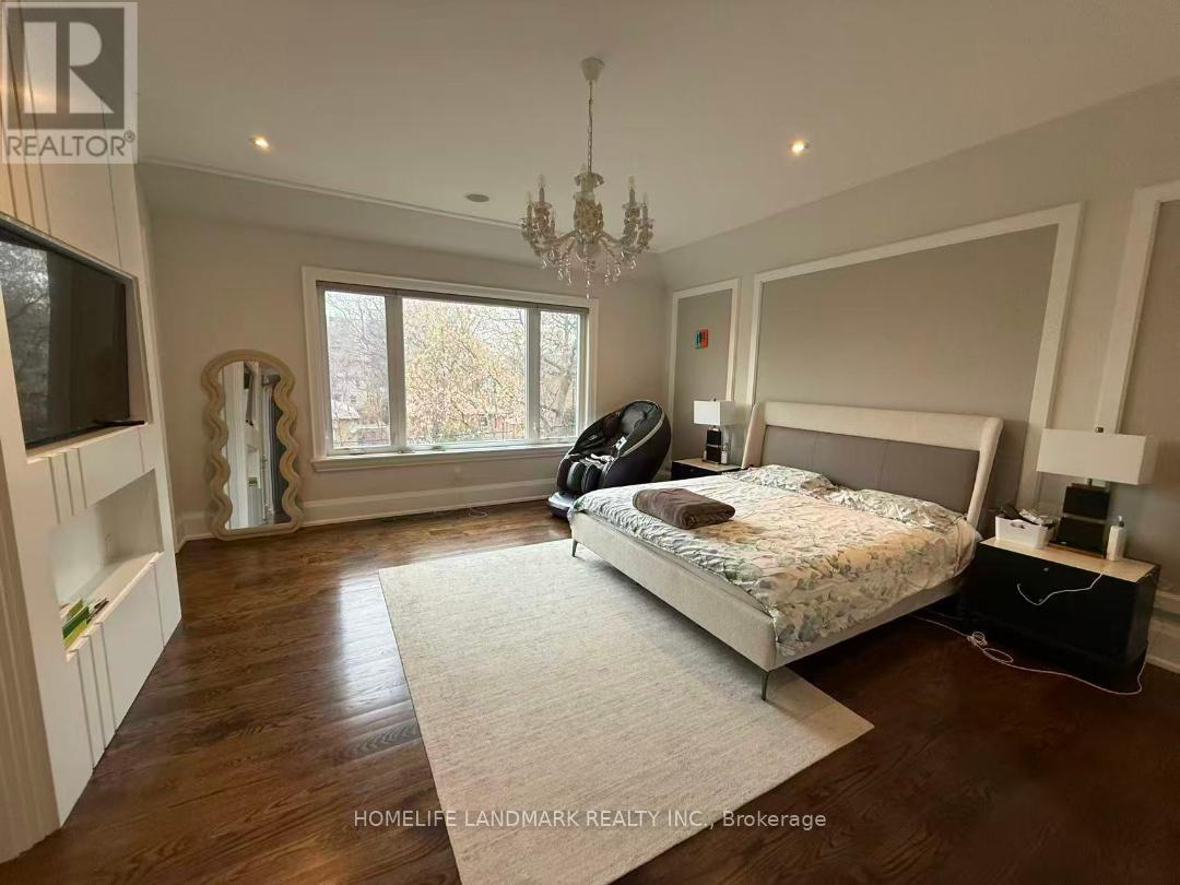 30 Abitibi Avenue, Toronto, Ontario  M2M 2V1 - Photo 12 - C12927020