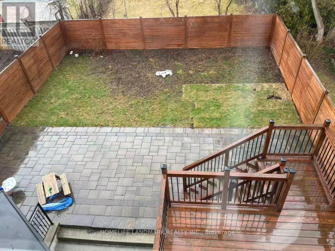 30 Abitibi Avenue, Toronto, Ontario  M2M 2V1 - Photo 8 - C12927020