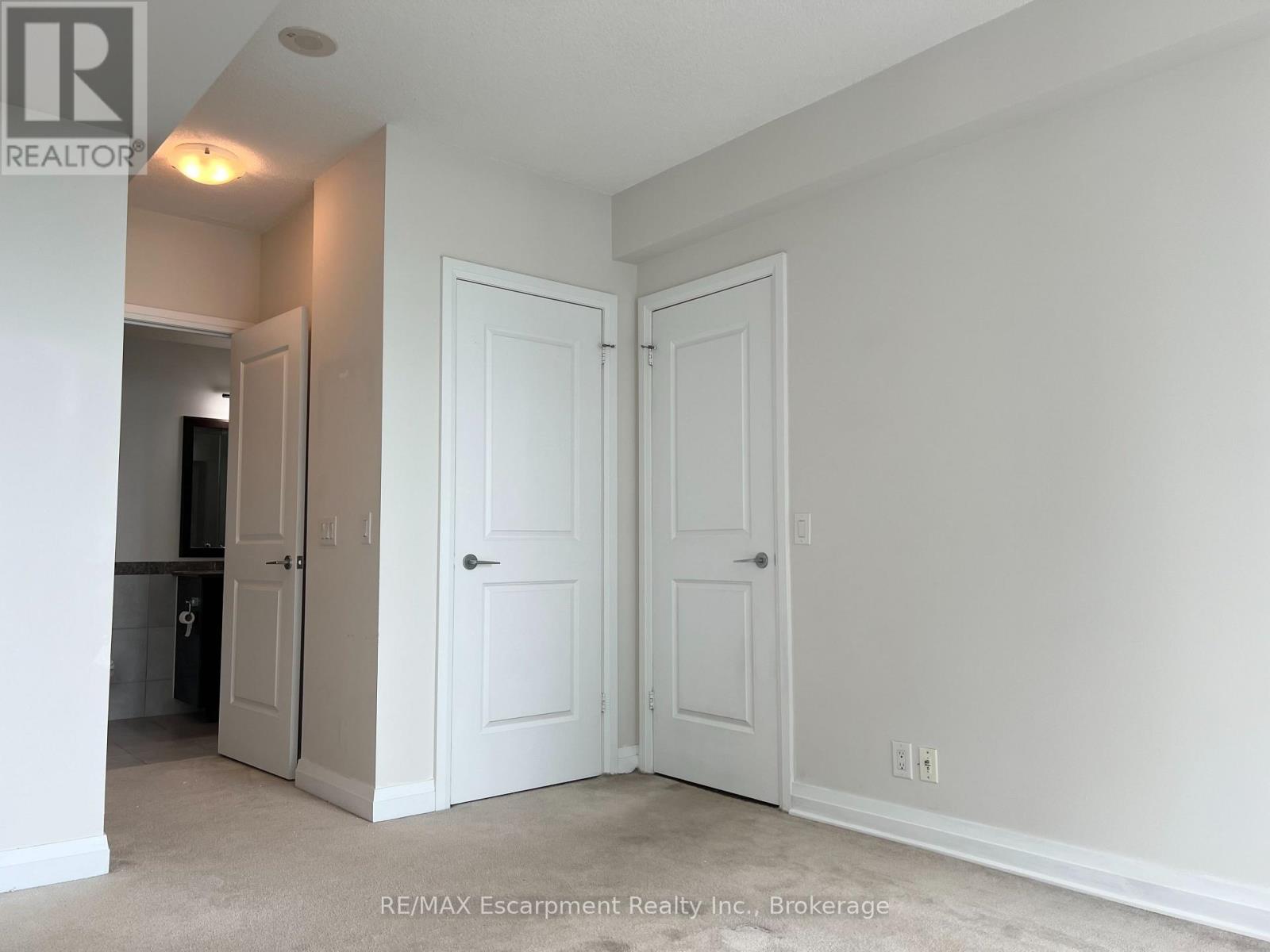 1309 - 1055 Southdown Road, Mississauga, Ontario  L5J 0A3 - Photo 28 - W12896908