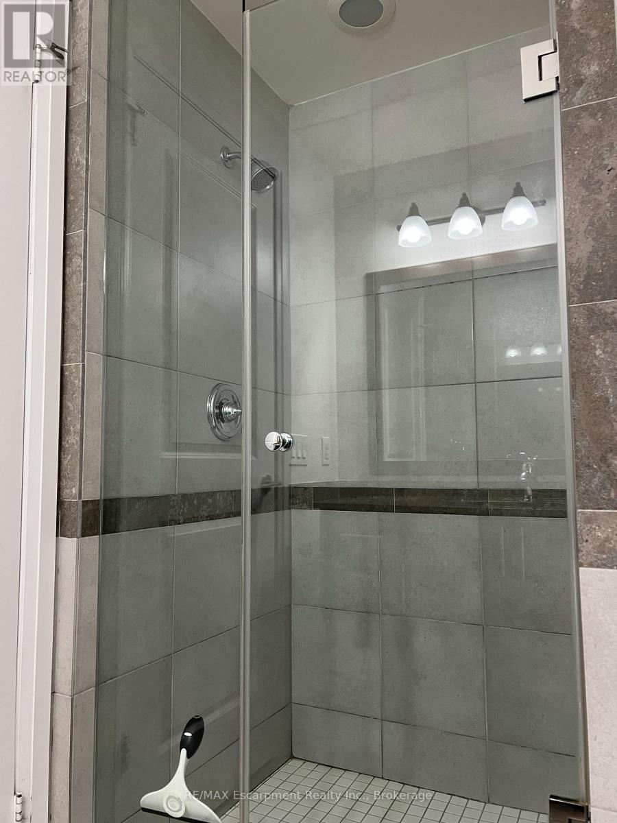 1309 - 1055 Southdown Road, Mississauga, Ontario  L5J 0A3 - Photo 20 - W12896908