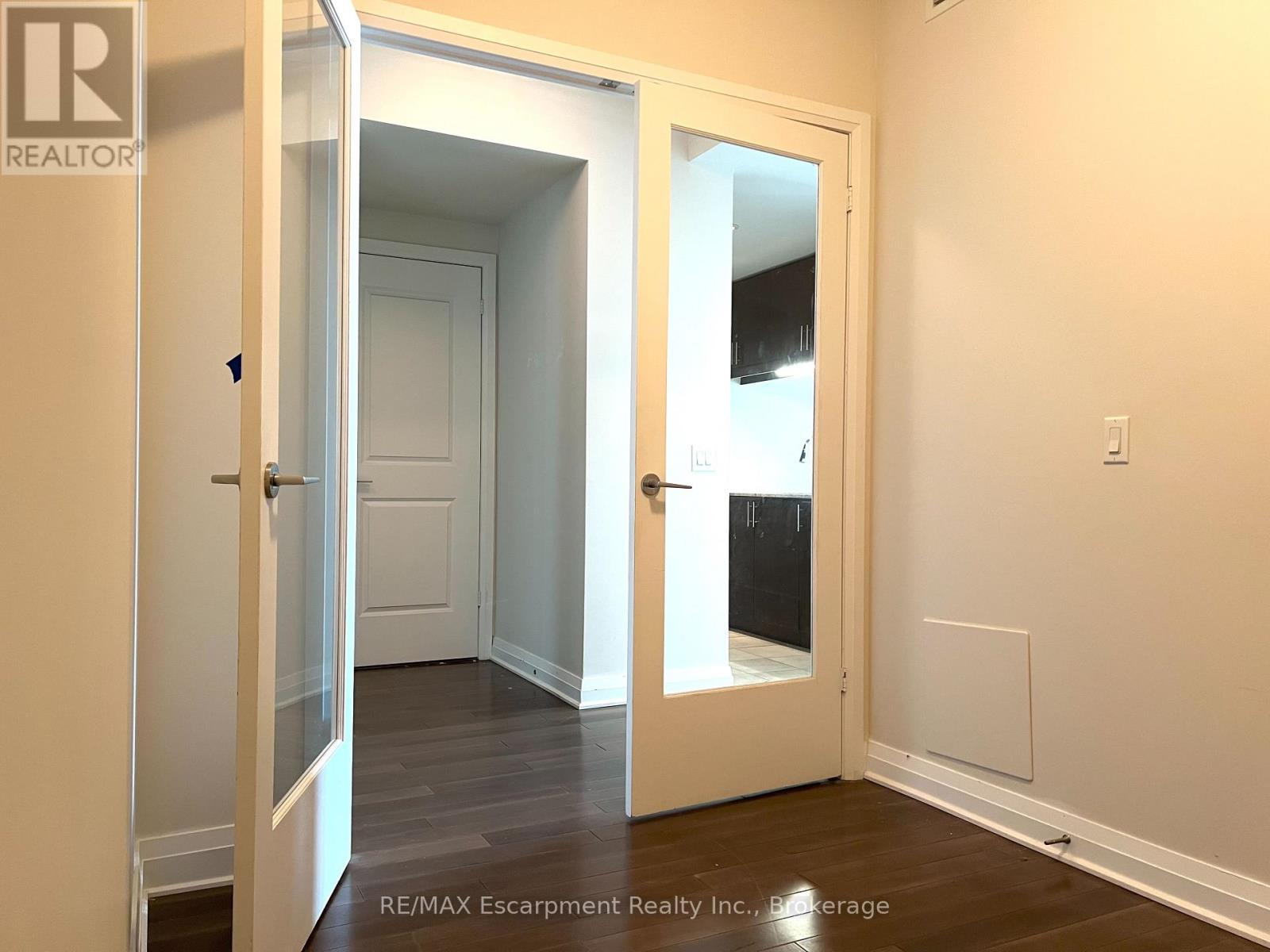 1309 - 1055 Southdown Road, Mississauga, Ontario  L5J 0A3 - Photo 26 - W12896908