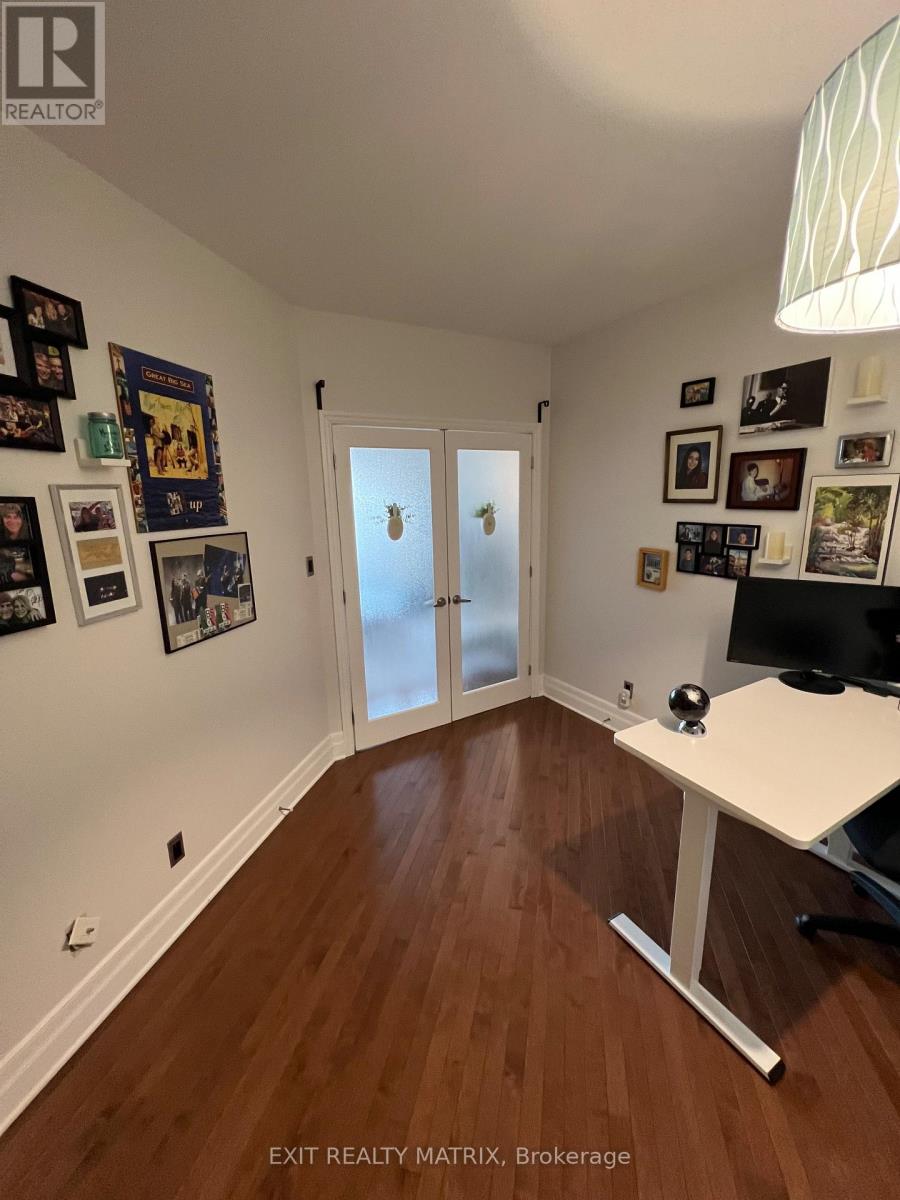 218 - 808 Bronson Avenue, Ottawa, Ontario  K1S 5A4 - Photo 19 - X12927032