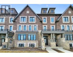 7 SELFRIDGE WAY, Whitby, Ontario