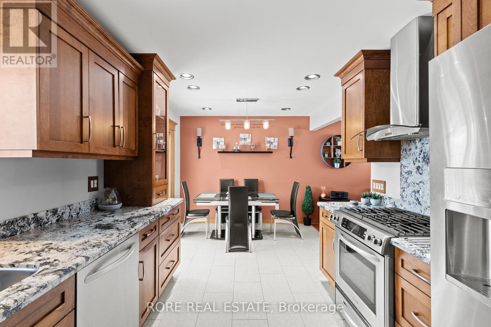 8842 Roosevelt Street, Niagara Falls, Ontario  L2G 7A2 - Photo 14 - X12927038