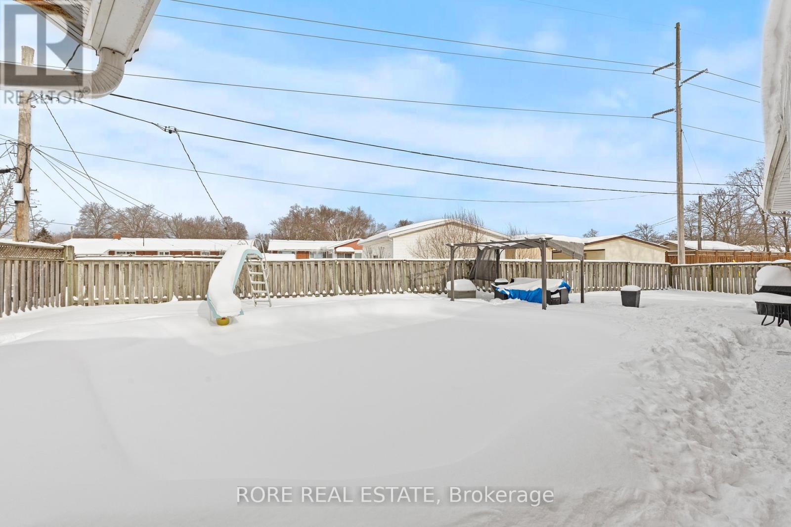 8842 Roosevelt Street, Niagara Falls, Ontario  L2G 7A2 - Photo 27 - X12927038