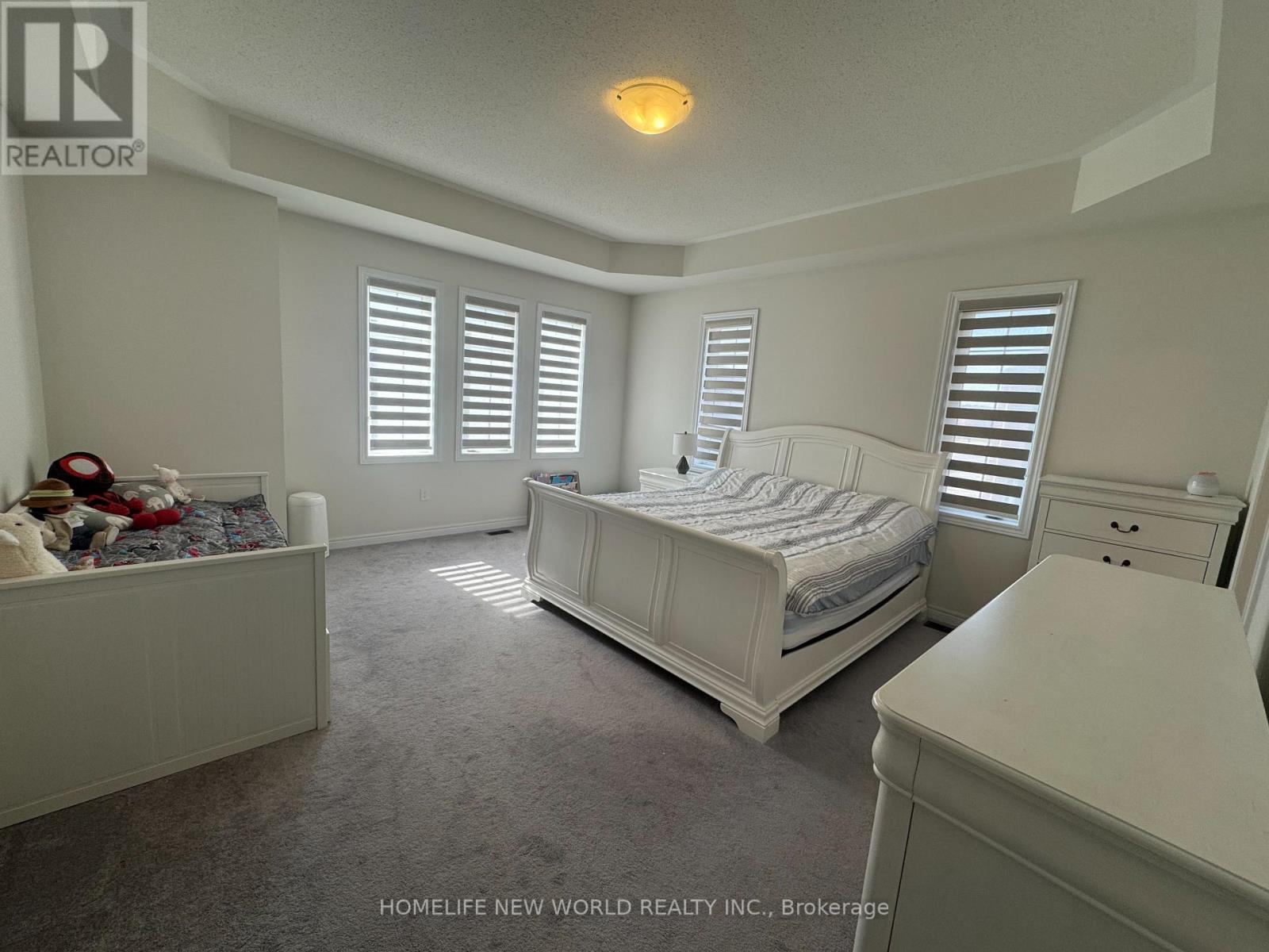 1 Stilton Avenue, Vaughan, Ontario  L4H 5B9 - Photo 12 - N12927036