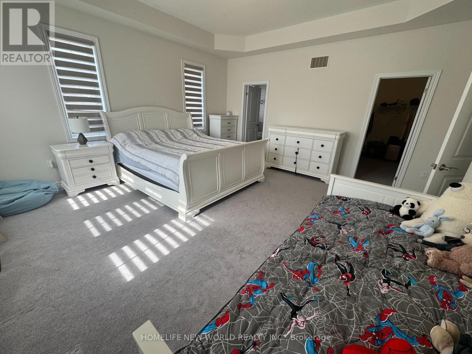 1 Stilton Avenue, Vaughan, Ontario  L4H 5B9 - Photo 13 - N12927036