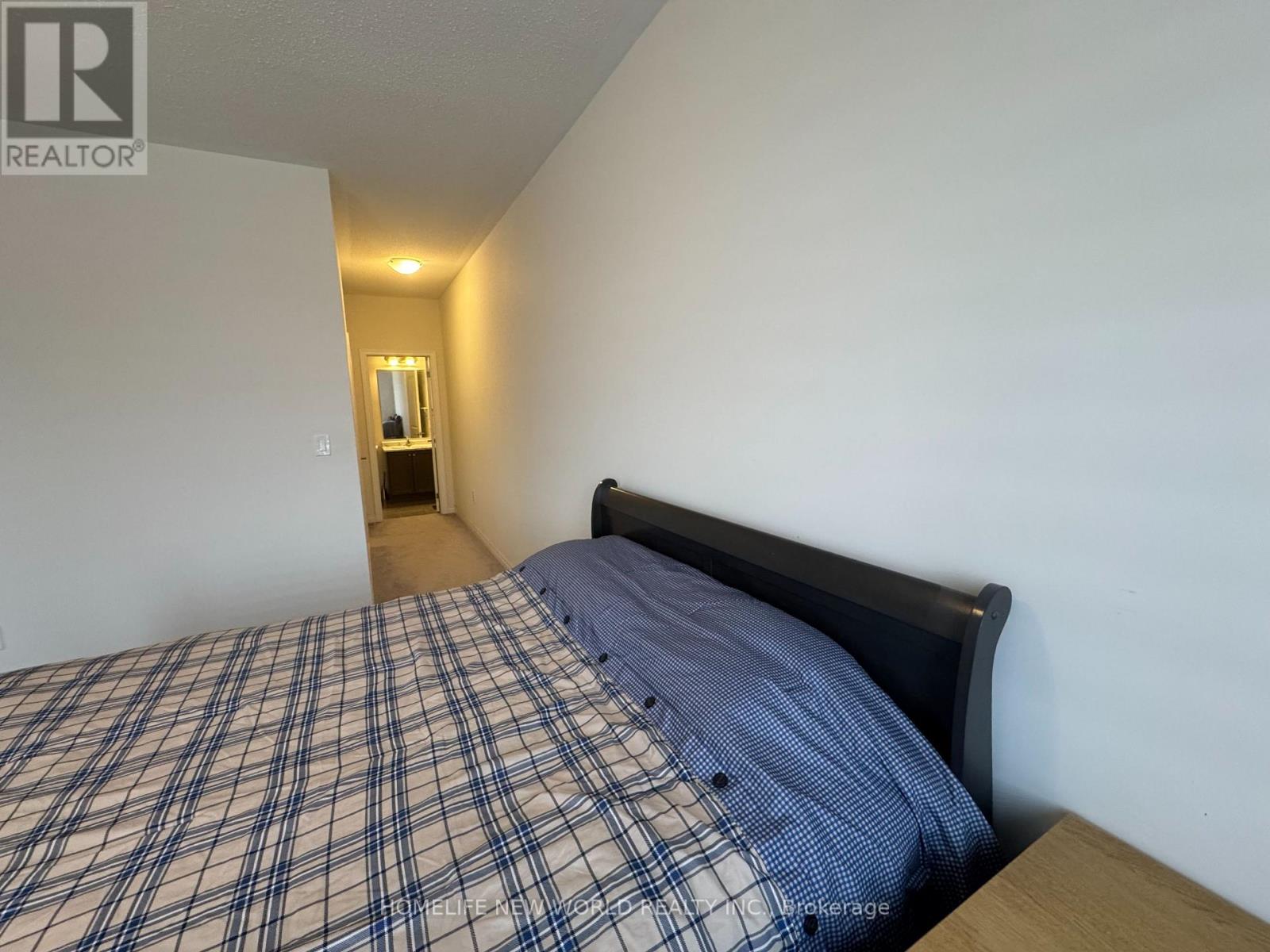 1 Stilton Avenue, Vaughan, Ontario  L4H 5B9 - Photo 24 - N12927036