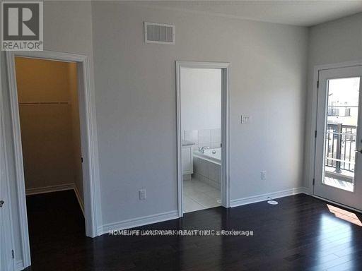 30 Campobello Street, Vaughan, Ontario  L6A 5B3 - Photo 2 - N12927046