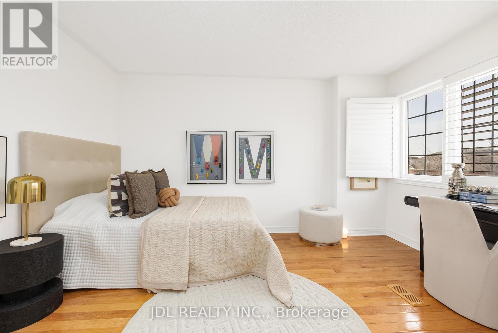 3 Mansard Drive, Richmond Hill, Ontario  L4E 0L8 - Photo 22 - N12926878