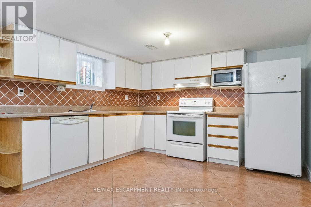 Lower - 249 Southview Road, Oakville, Ontario  L6K 2P2 - Photo 5 - W12921688