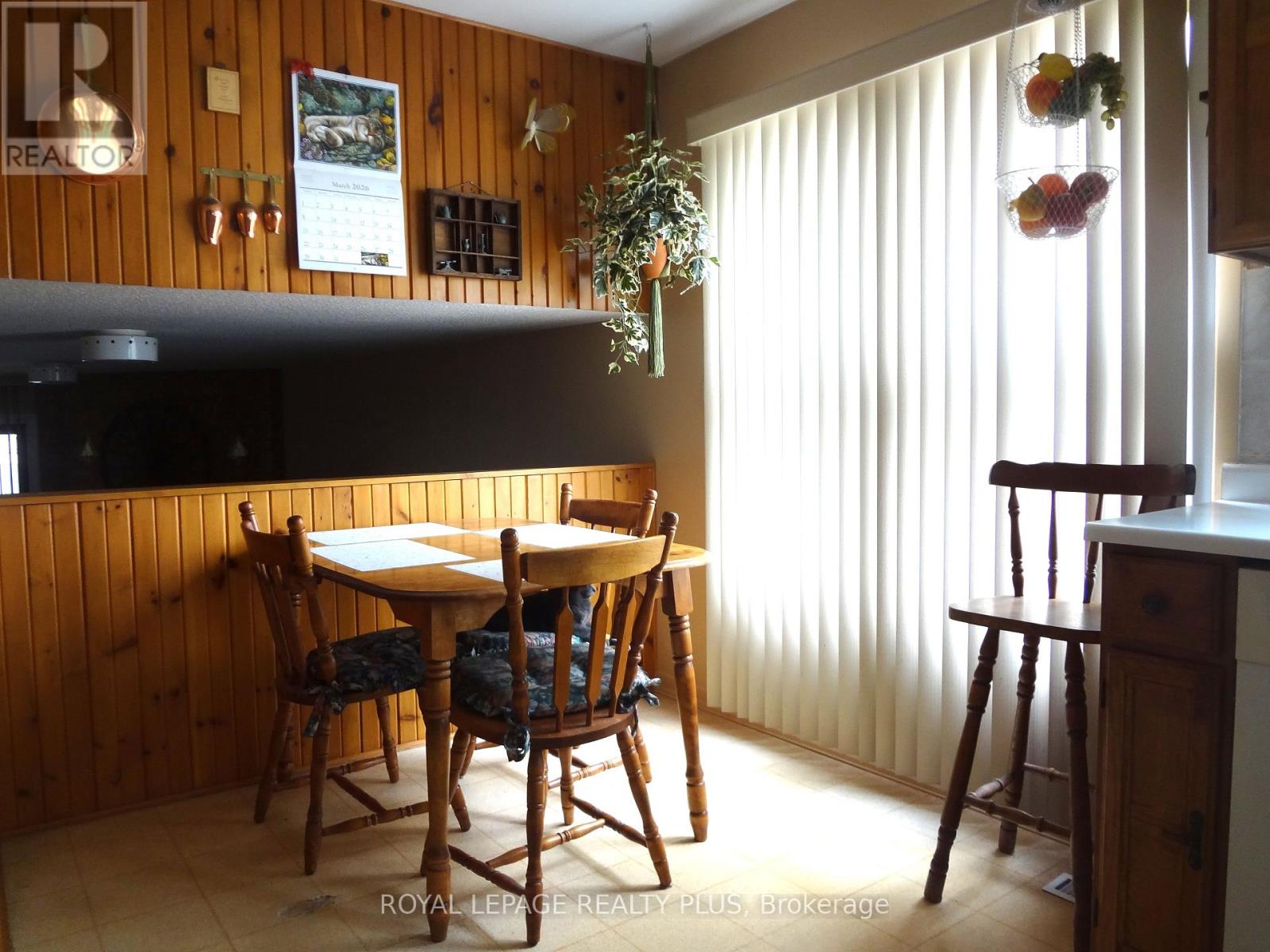 4170 Treetop Crescent, Mississauga, Ontario  L5L 2L9 - Photo 13 - W12927010