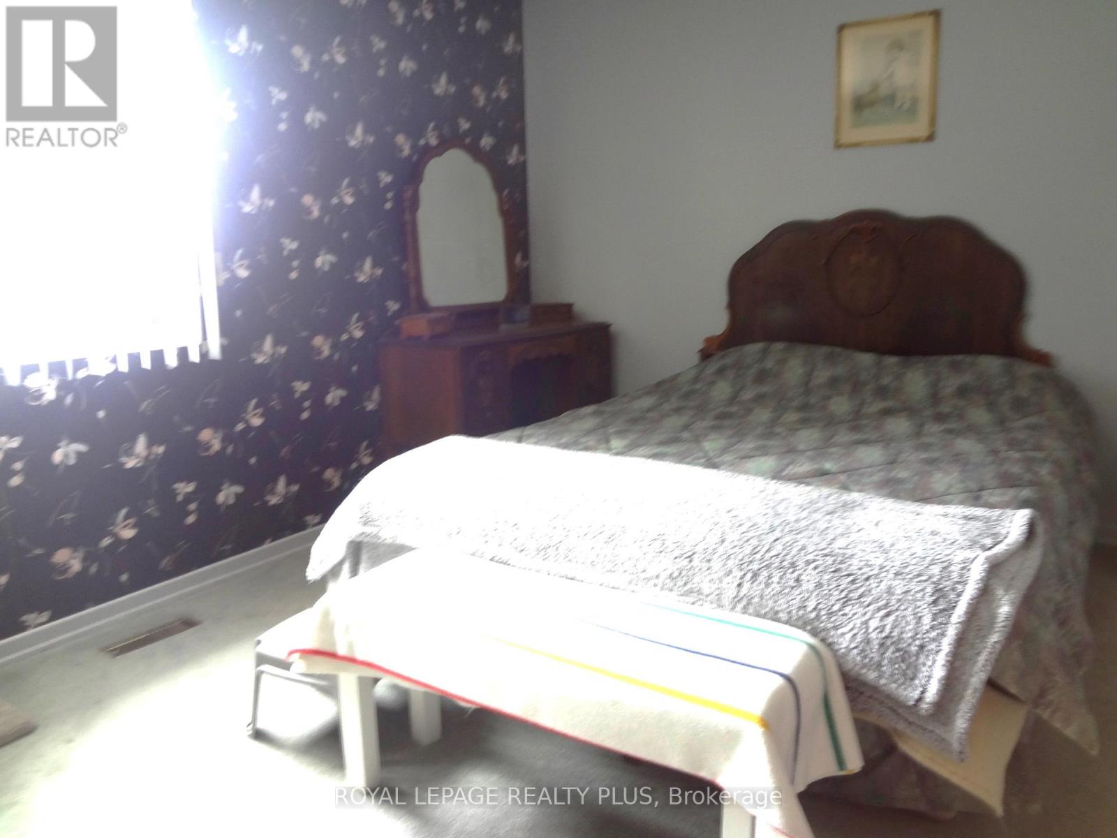 4170 Treetop Crescent, Mississauga, Ontario  L5L 2L9 - Photo 23 - W12927010