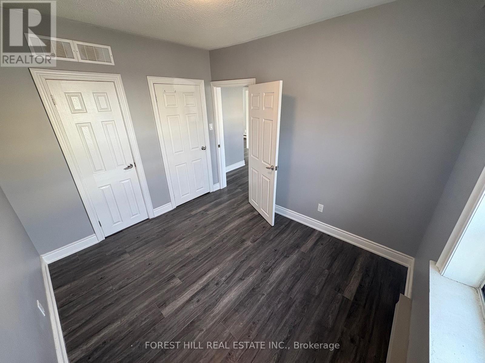 A - 739 The Queensway, Toronto, Ontario  M8Z 1M8 - Photo 7 - W12927016