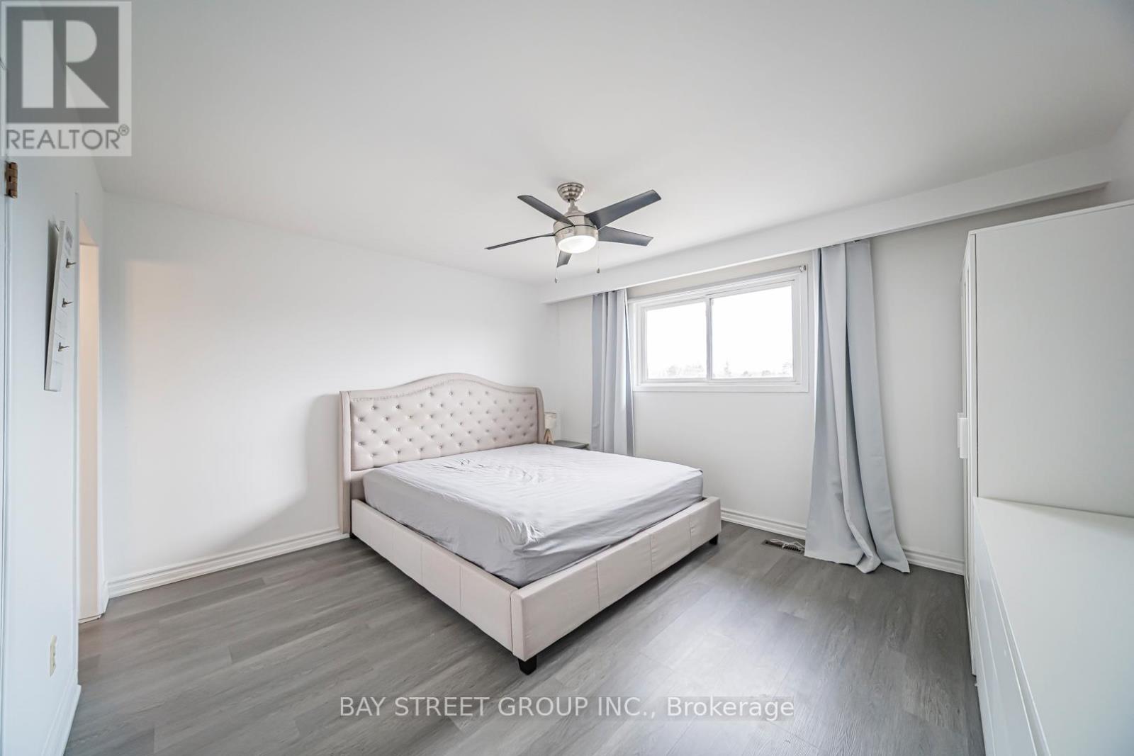 Upper - 1520 Brentano Boulevard, Mississauga, Ontario  L4X 1A4 - Photo 30 - W12927028