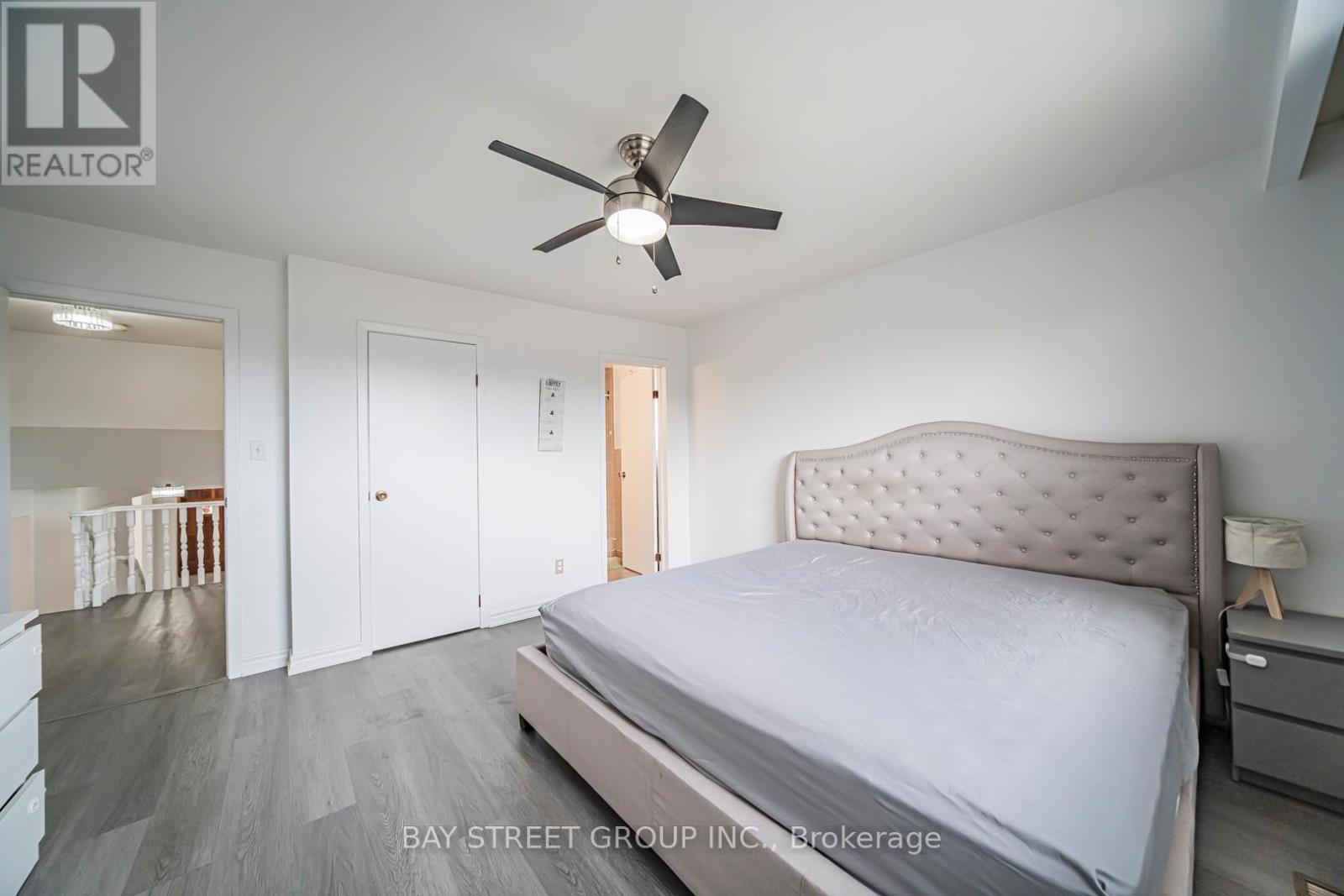 Upper - 1520 Brentano Boulevard, Mississauga, Ontario  L4X 1A4 - Photo 32 - W12927028