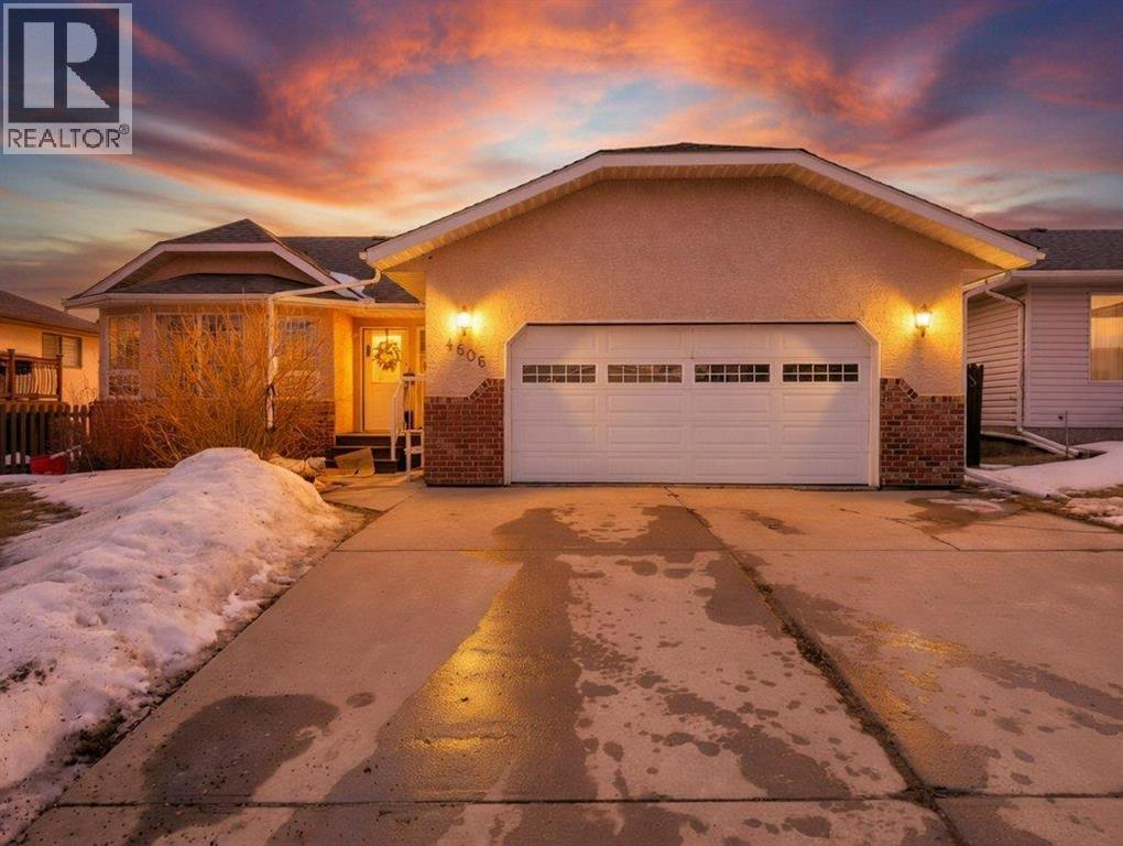 4606 53 Street, Rimbey, Alberta  T0C 2J0 - Photo 1 - A2295070