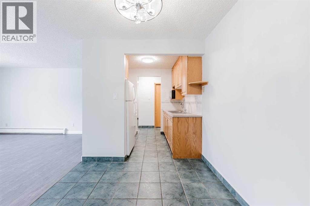 303, 635 56 Avenue Sw, Calgary, Alberta  T2V 0G9 - Photo 6 - A2287910