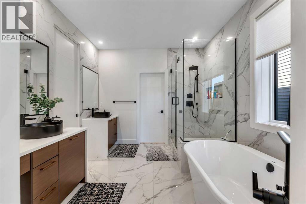 351 Lucas Way NW, Calgary, Alberta  T3P 1Z3 - Photo 31 - A2295759