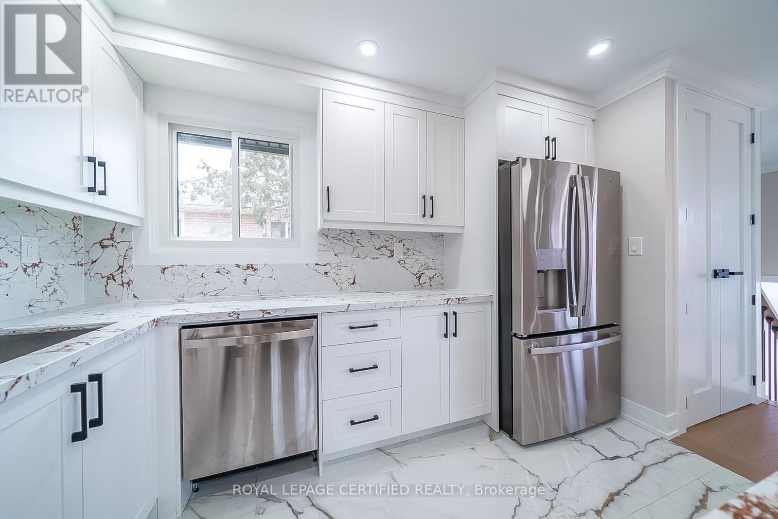 178 Marcella Crescent, Hamilton, Ontario  L8K 6G3 - Photo 13 - X12927044