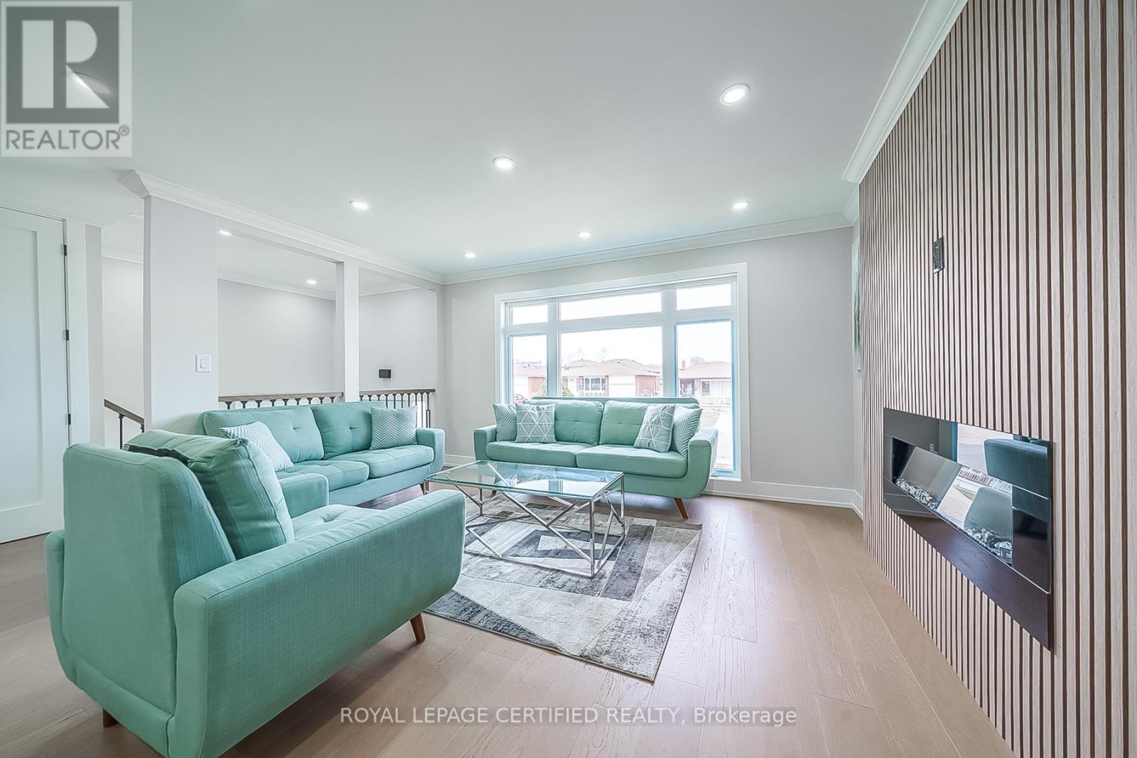 178 Marcella Crescent, Hamilton, Ontario  L8K 6G3 - Photo 17 - X12927044