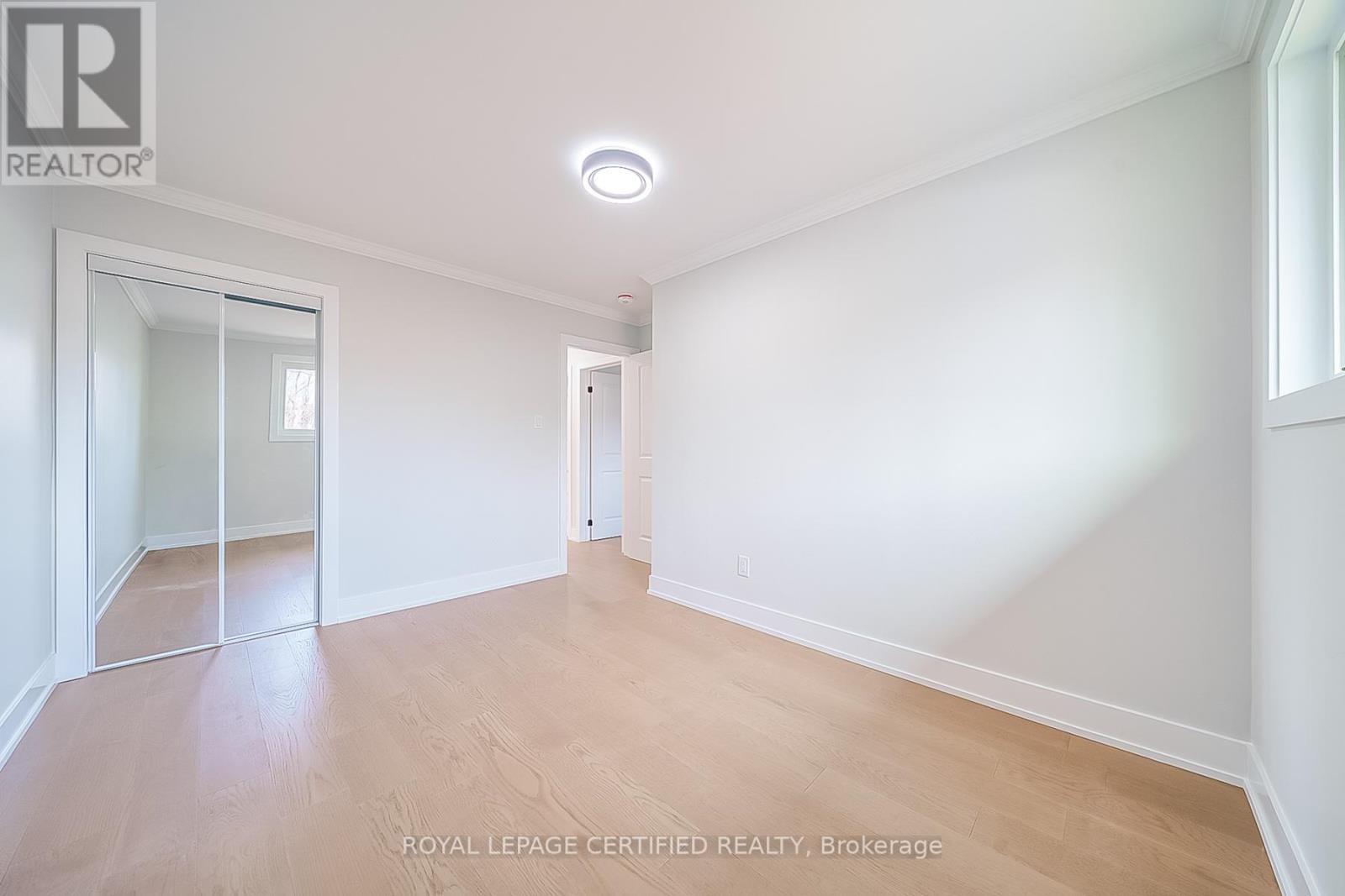 178 Marcella Crescent, Hamilton, Ontario  L8K 6G3 - Photo 22 - X12927044