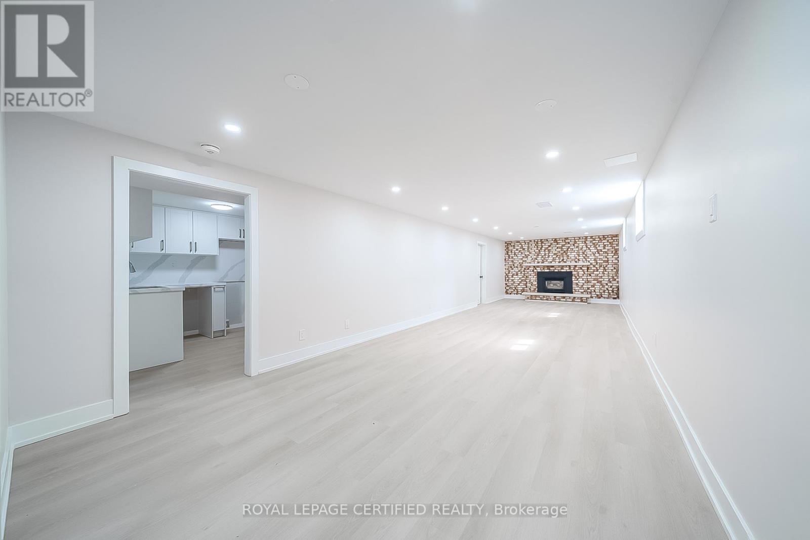 178 Marcella Crescent, Hamilton, Ontario  L8K 6G3 - Photo 30 - X12927044