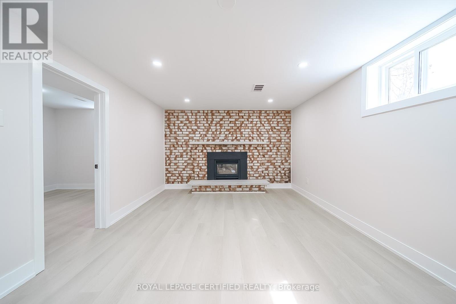 178 Marcella Crescent, Hamilton, Ontario  L8K 6G3 - Photo 32 - X12927044