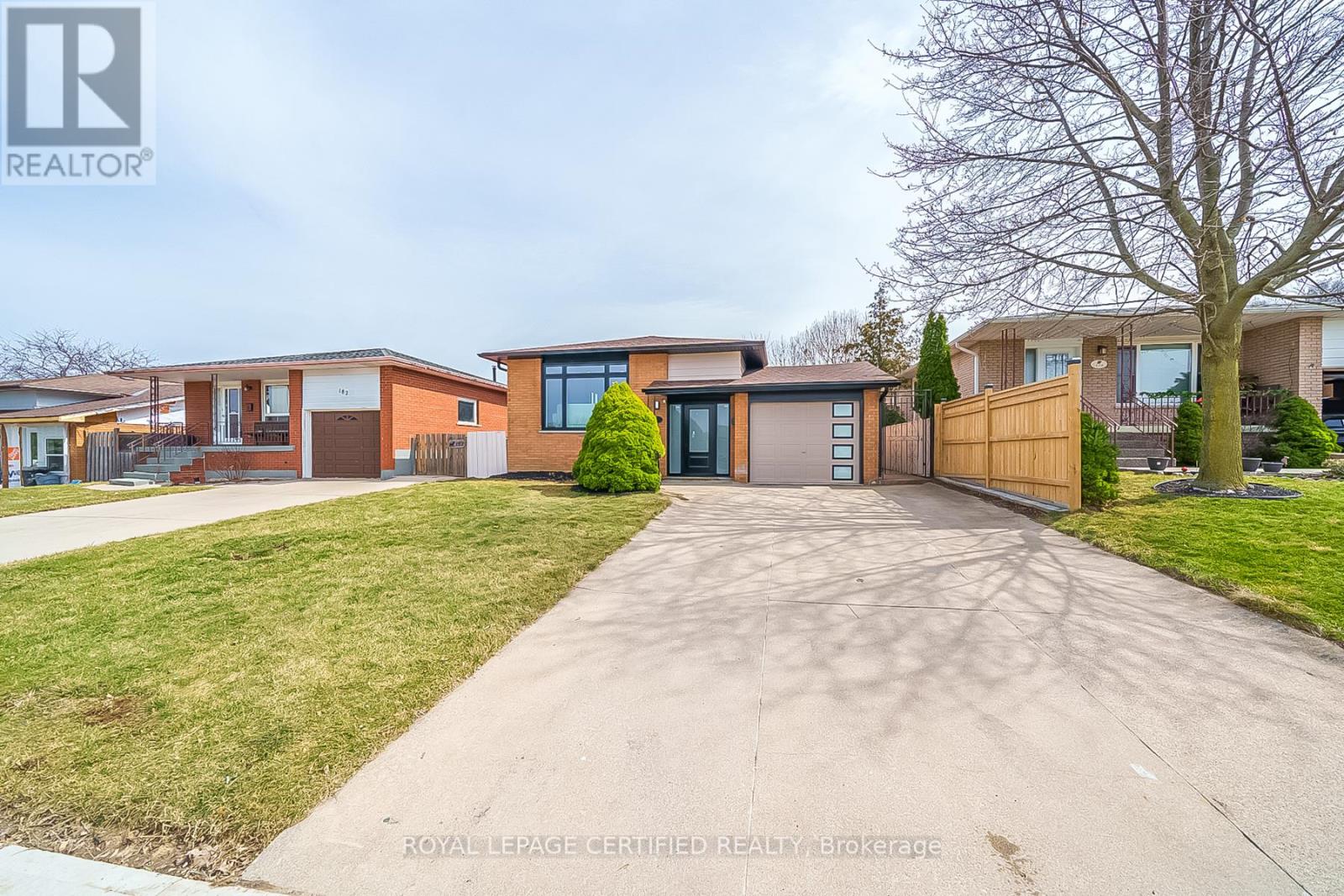 178 Marcella Crescent, Hamilton, Ontario  L8K 6G3 - Photo 49 - X12927044