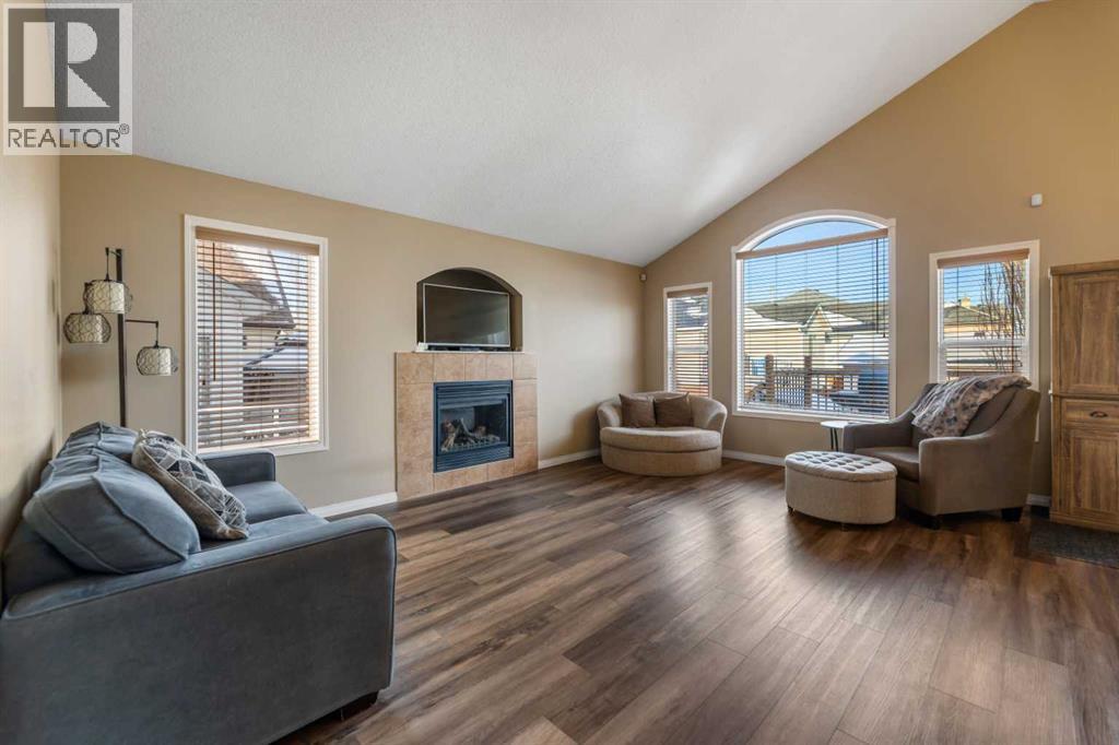 8 Copperfield Manor Se, Calgary, Alberta  T2Z 4R7 - Photo 4 - A2277282