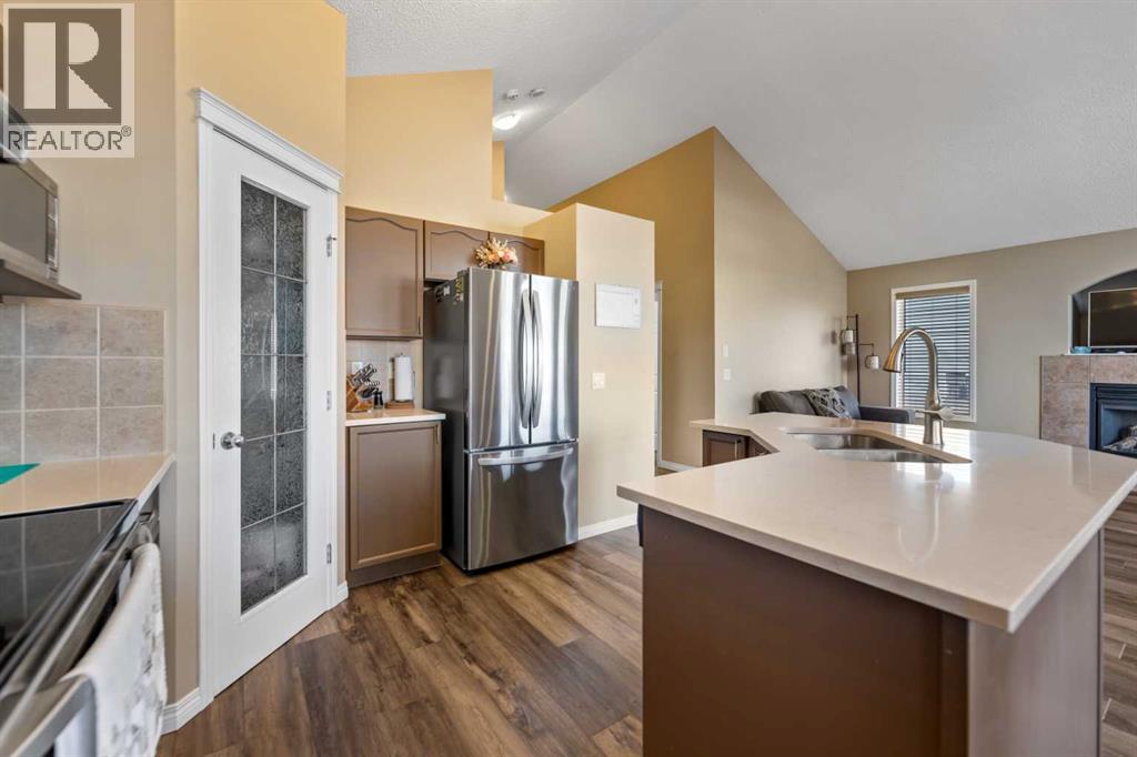 8 Copperfield Manor Se, Calgary, Alberta  T2Z 4R7 - Photo 11 - A2277282