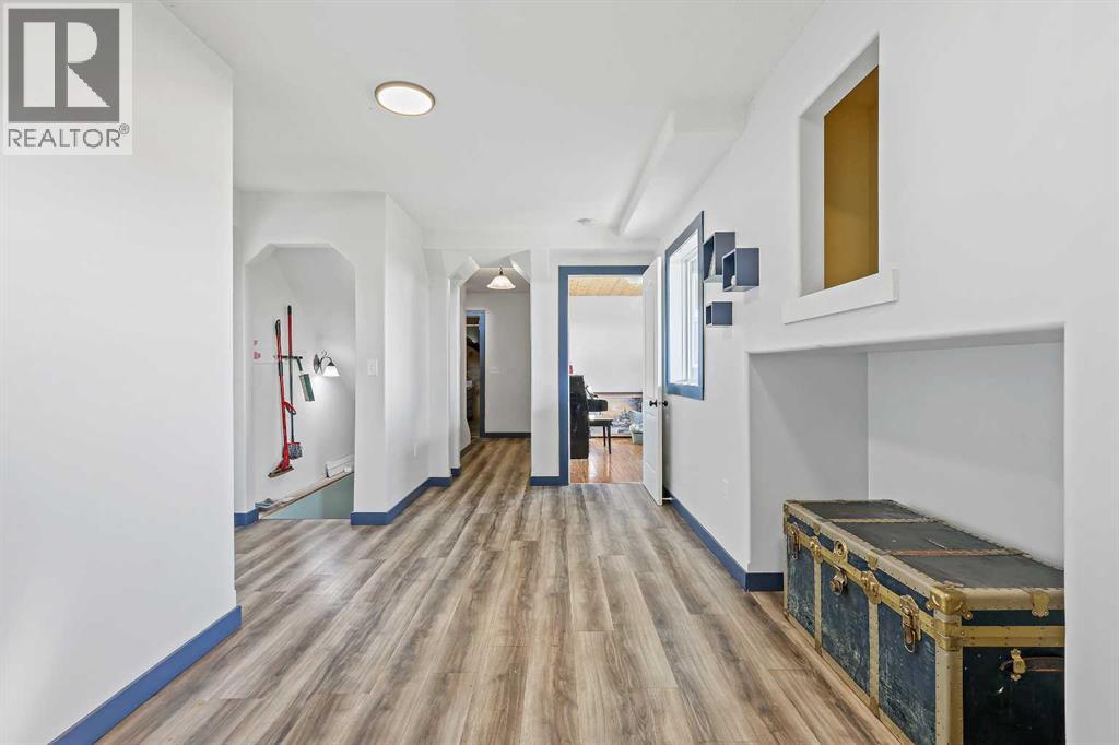 33257 10 Range Road, Rural Mountain View County, Alberta  T4H 1J5 - Photo 30 - A2256614