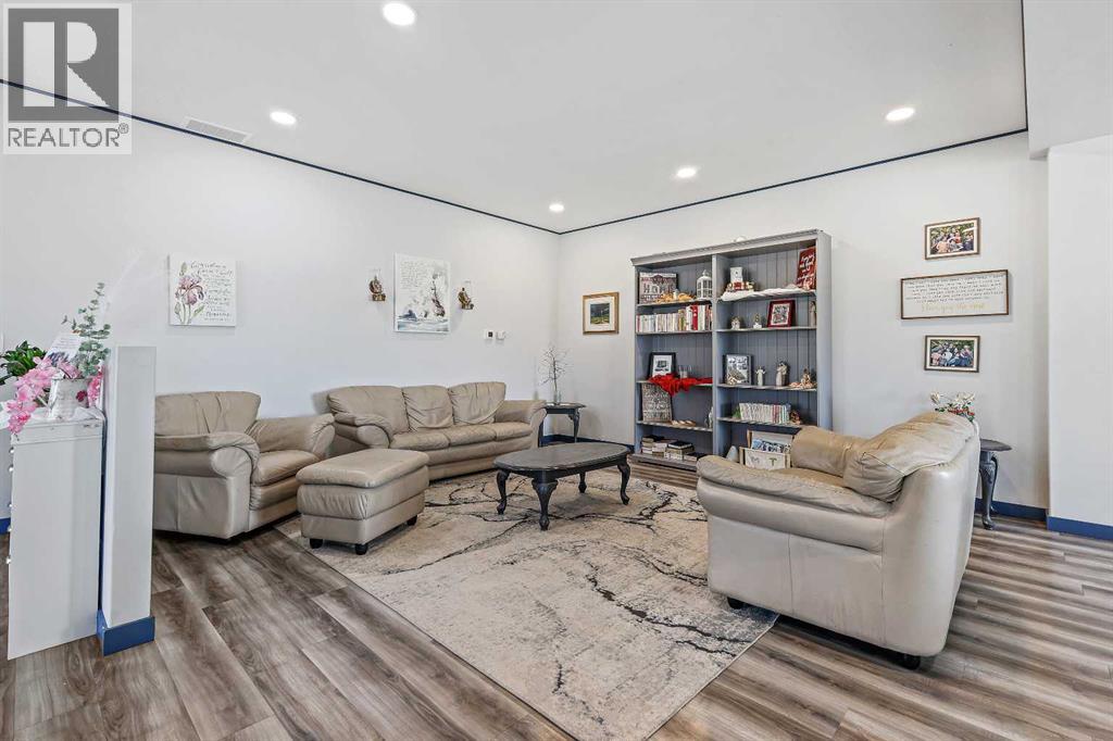 33257 10 Range Road, Rural Mountain View County, Alberta  T4H 1J5 - Photo 15 - A2256614