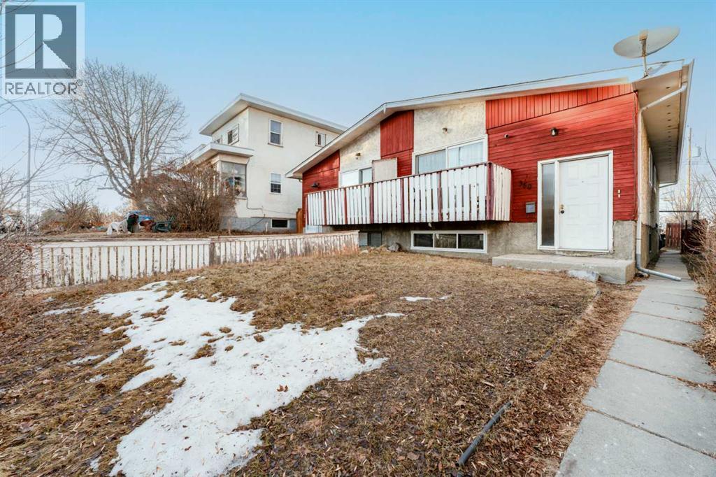 350 33 Avenue NE, Calgary, Alberta  T2E 2H8 - Photo 2 - A2281799