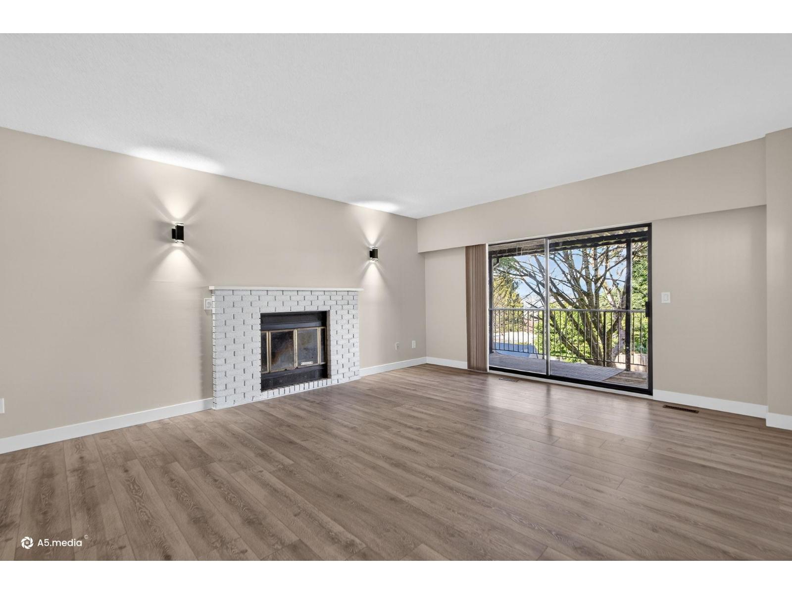 14085 114a Avenue, Surrey, British Columbia  V3R 2N6 - Photo 13 - R3104205