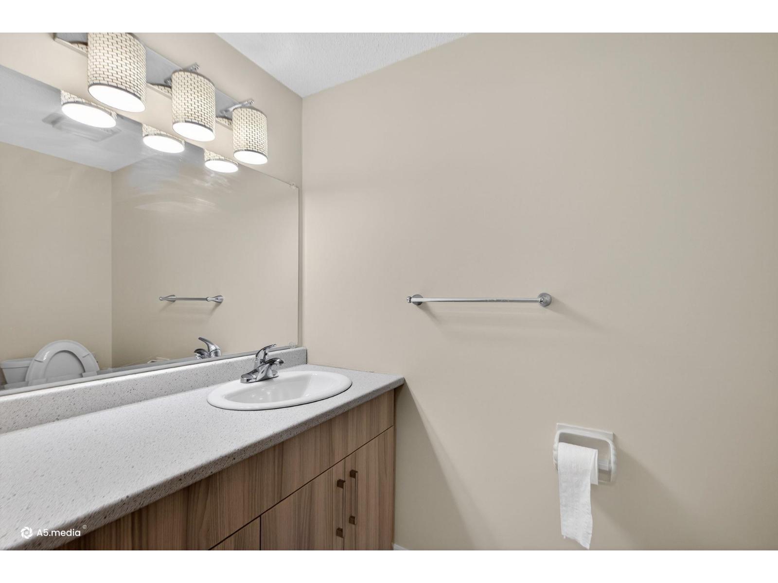 14085 114a Avenue, Surrey, British Columbia  V3R 2N6 - Photo 16 - R3104205