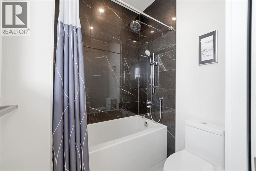 2, 427 37 Street Sw, Calgary, Alberta  T3C 1R7 - Photo 28 - A2296457