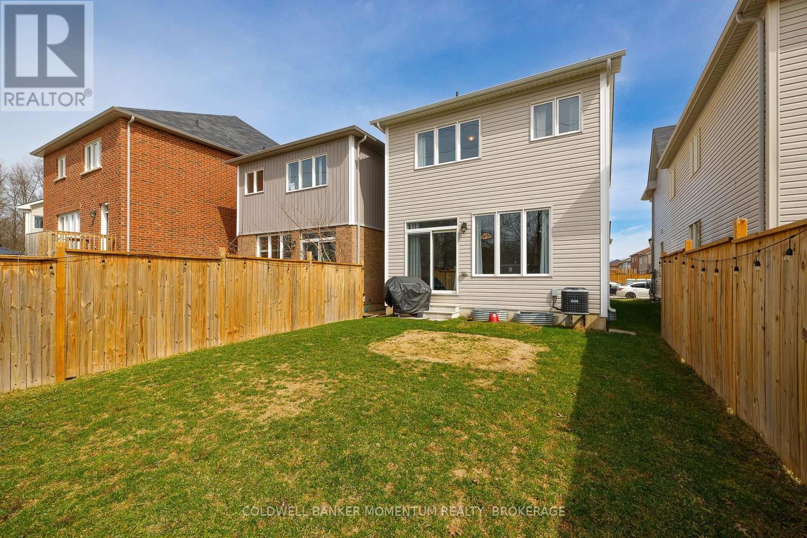 8823 Chickory Trail, Niagara Falls, Ontario  L2H 3S3 - Photo 30 - X12927072