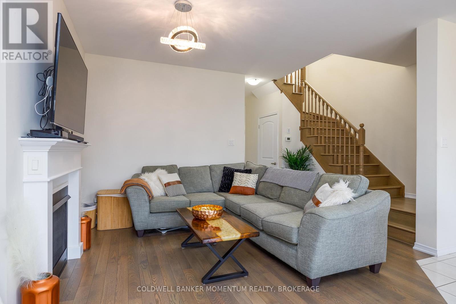 8823 Chickory Trail, Niagara Falls, Ontario  L2H 3S3 - Photo 9 - X12927072