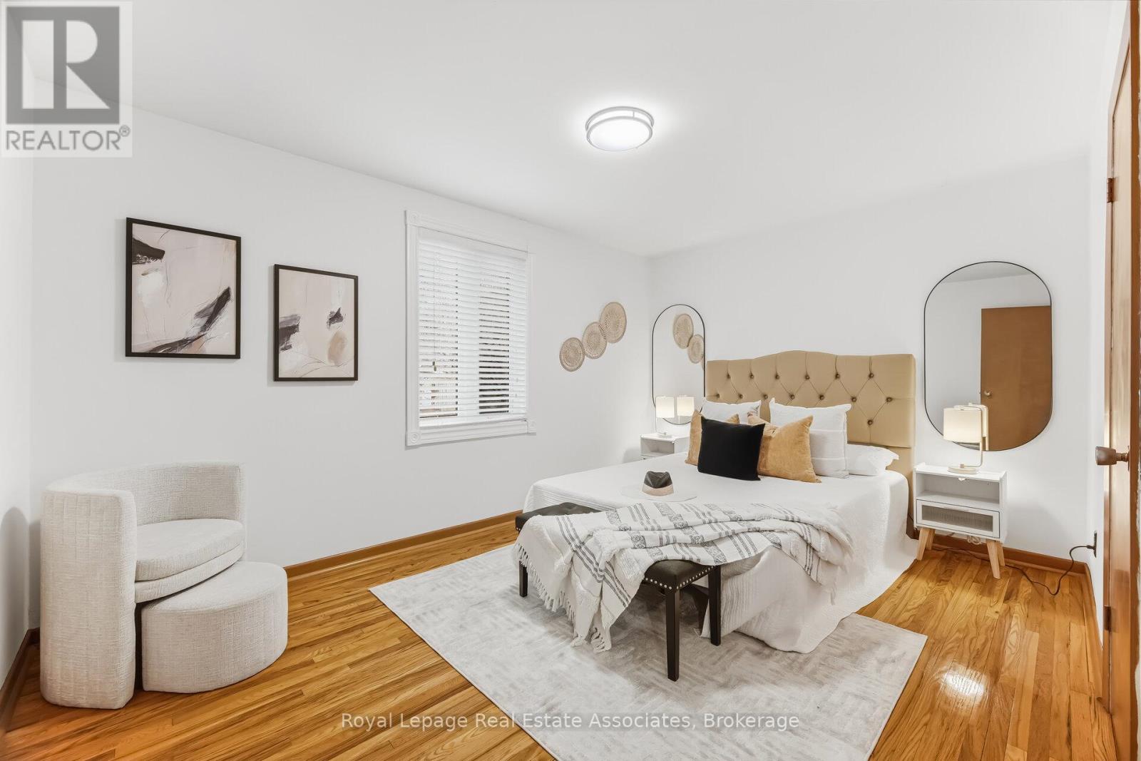 5 Rosewood Avenue, Toronto, Ontario  M8Z 1X3 - Photo 13 - W12924746