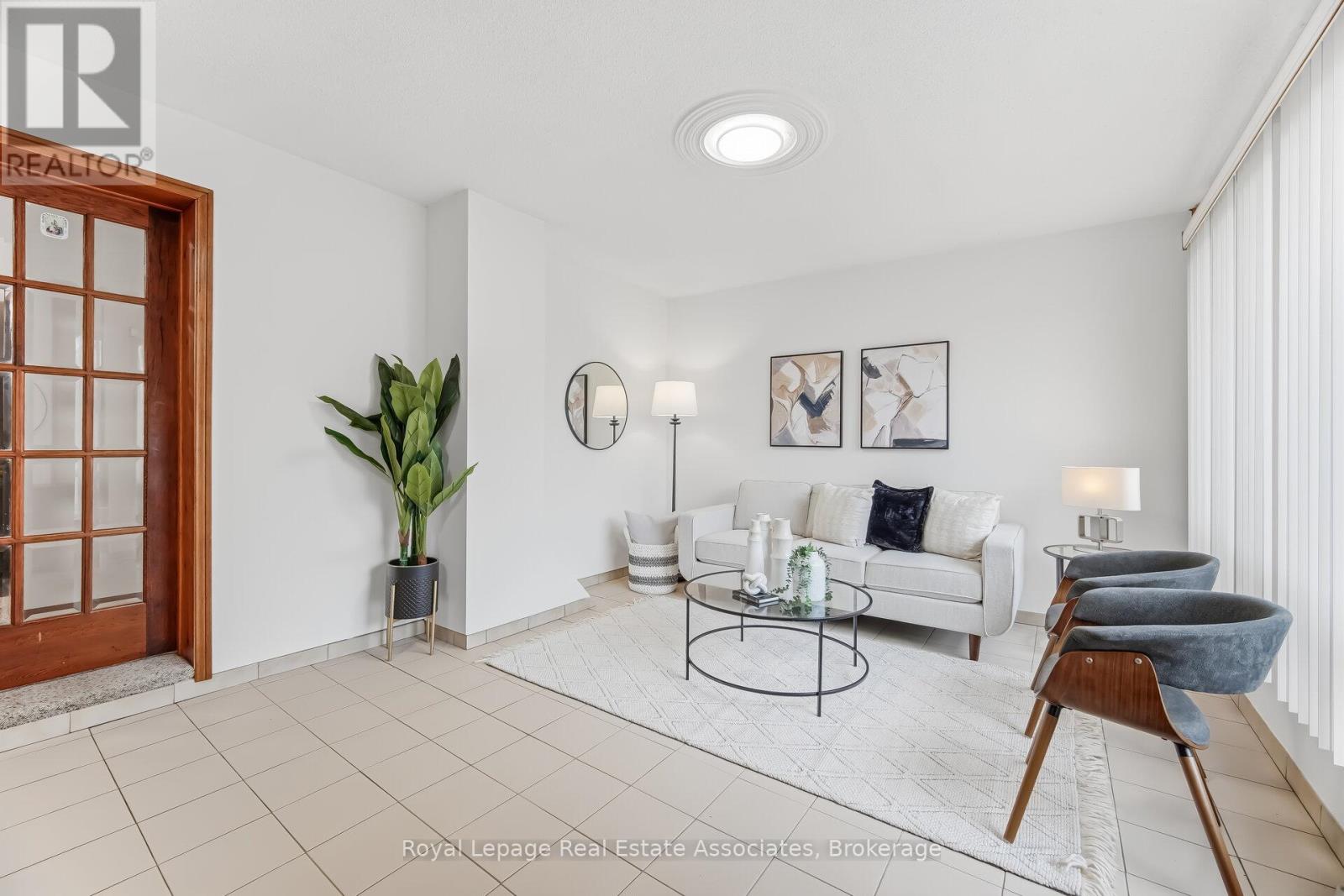 5 Rosewood Avenue, Toronto, Ontario  M8Z 1X3 - Photo 22 - W12924746