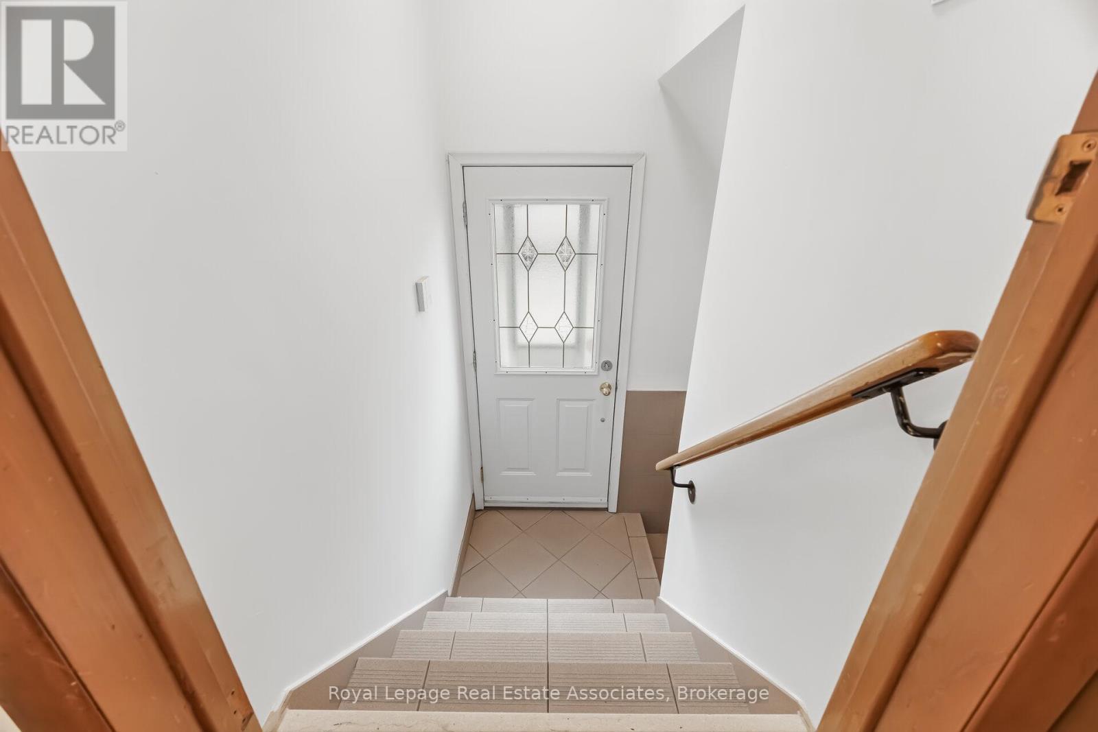 5 Rosewood Avenue, Toronto, Ontario  M8Z 1X3 - Photo 26 - W12924746