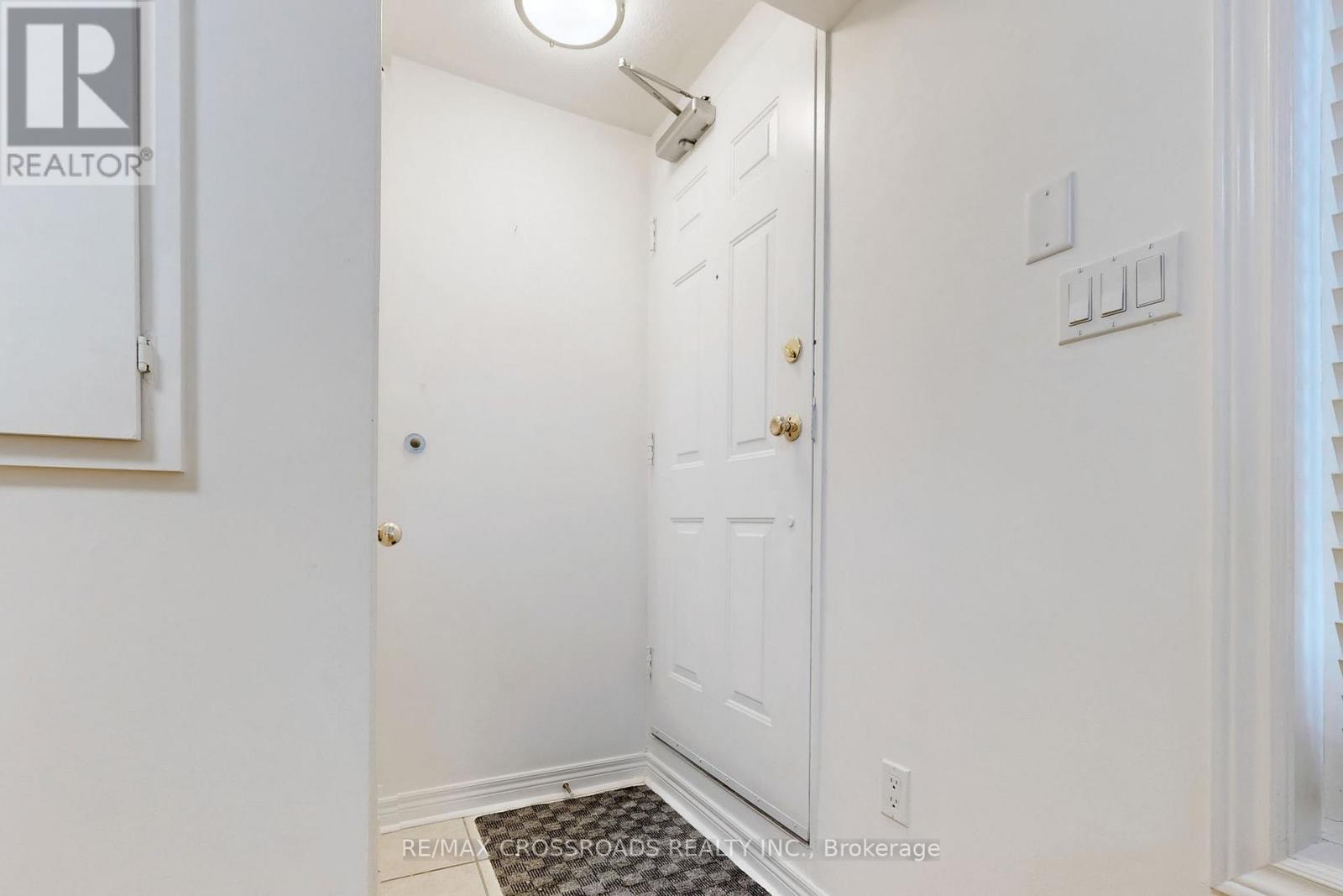 181 - 312 John Street, Markham, Ontario  L3T 0A7 - Photo 3 - N12927058