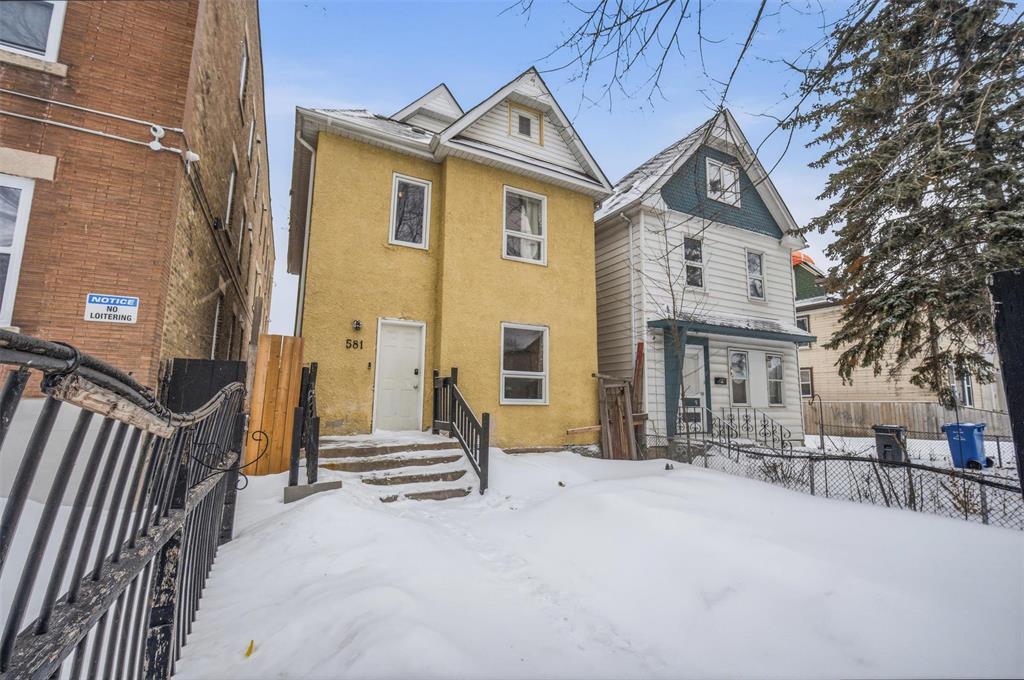 581 Furby Street, Winnipeg, Manitoba  R3B 2V9 - Photo 0 - 202605562
