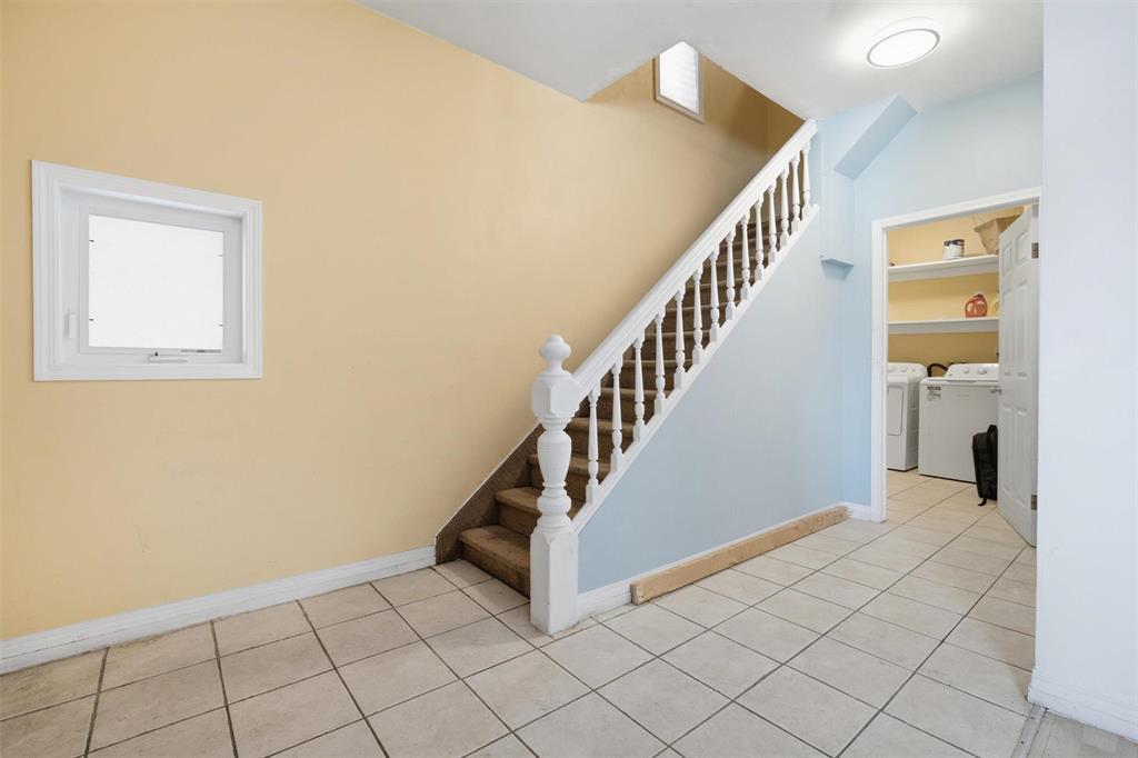 581 Furby Street, Winnipeg, Manitoba  R3B 2V9 - Photo 11 - 202605562