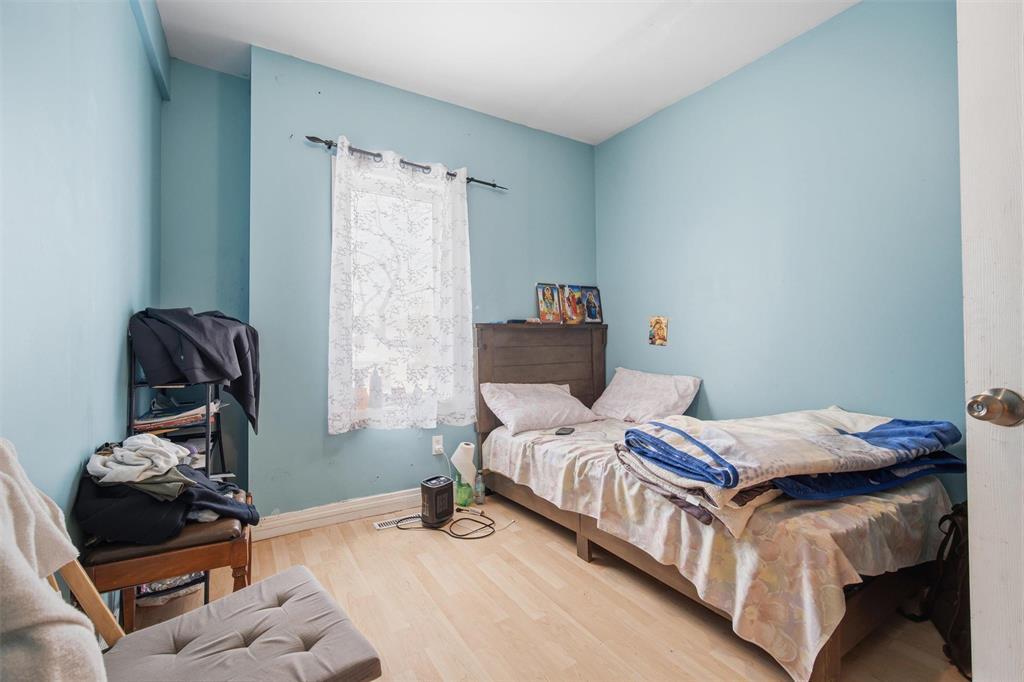 581 Furby Street, Winnipeg, Manitoba  R3B 2V9 - Photo 19 - 202605562