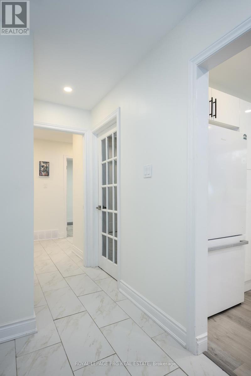 263 Cook Street, Barrie (Grove East), Ontario  L4M 4H7 - Photo 8 - S12927056