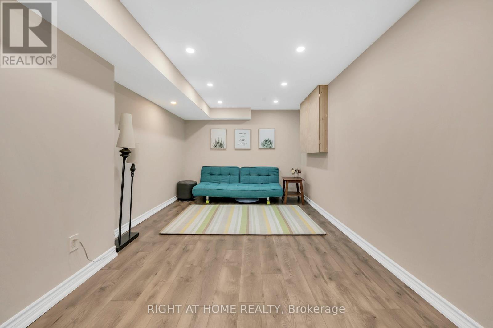 17 - 1580 Lancaster Drive, Oakville, Ontario  L6H 2Z5 - Photo 34 - W12927070