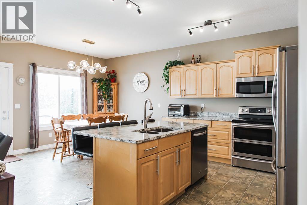 7809 115a Street, Grande Prairie, Alberta  T8W 0A1 - Photo 7 - A2296527